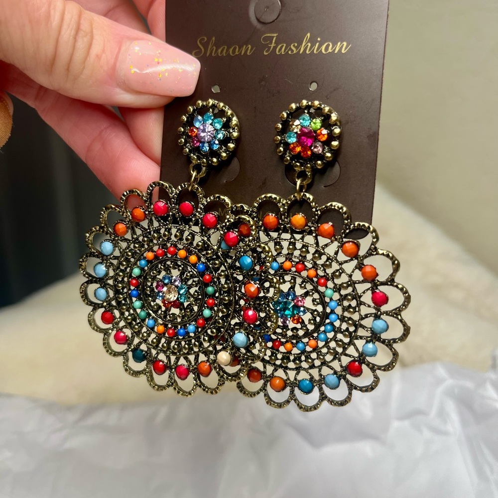 Intricate Silver Filigree Drop Earrings